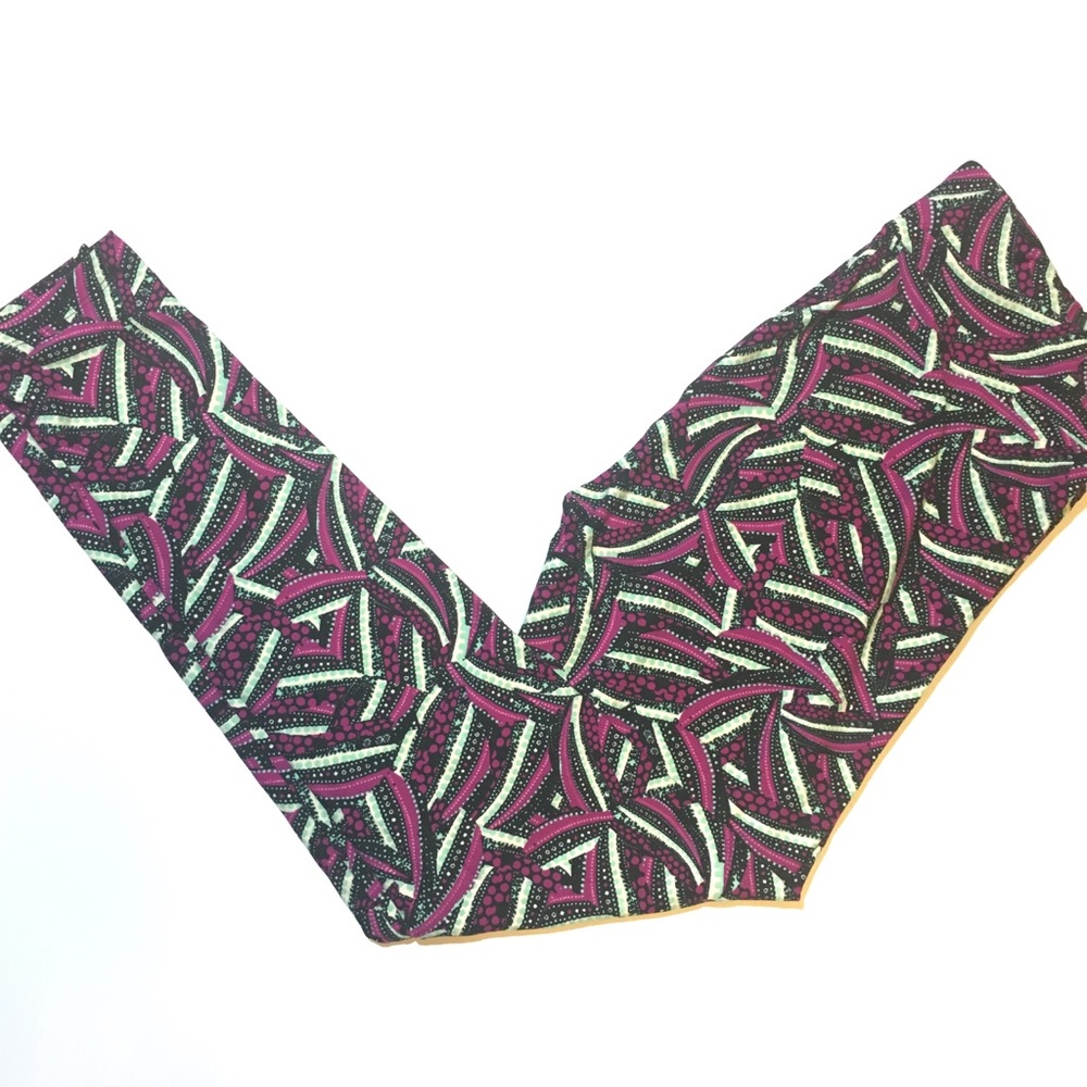 LuLaRoe Mermaid Leggings | Tall and Curvy Fins
